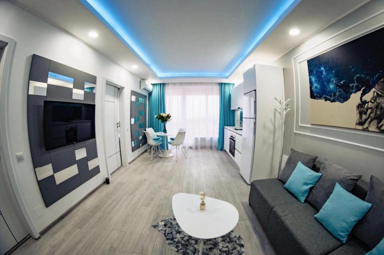 Turcoazlux Apartments Орадя Екстер'єр фото